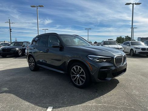 Used 2022 BMW X5 sDrive40i w/ M Sport Package image 3