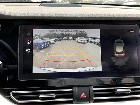 Used 2022 Kia Niro EX Premium image 29