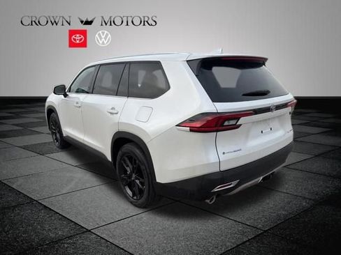 Used 2026 Toyota Grand Highlander AWD Hybrid image 16