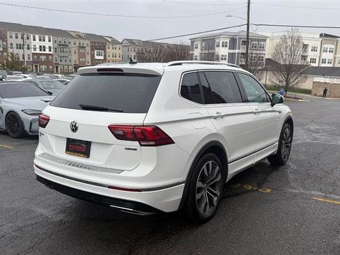 Used 2020 Volkswagen Tiguan SEL Premium R-Line image 16