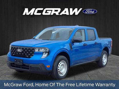 New 2025 Ford Maverick XL image 1