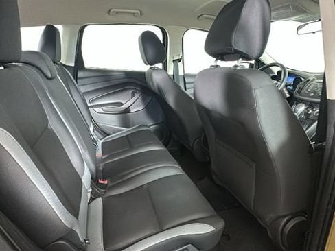 Used 2014 Ford Escape S FWD image 27