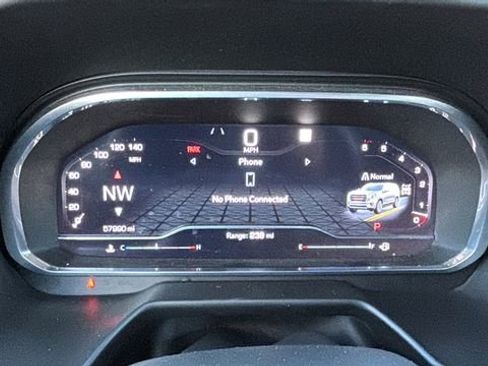 Used 2023 GMC Yukon SLT image 12