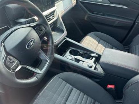 Certified 2025 Ford Explorer ST-Line RWD image 5