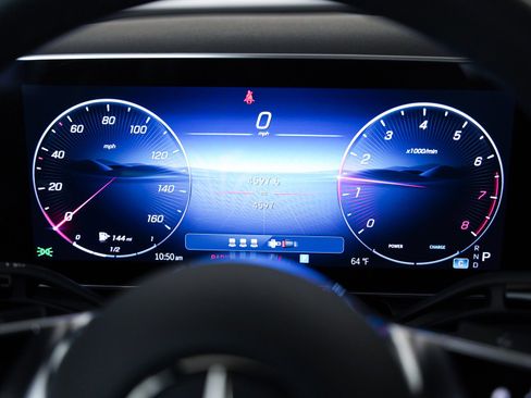 Certified 2026 Mercedes-Benz GLC 300 4MATIC image 13