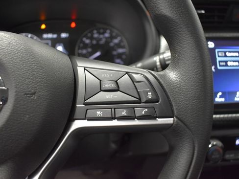 Used 2021 Nissan Kicks SV FWD image 24