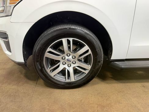 Used 2024 Ford Expedition Limited AWD/4WD image 87
