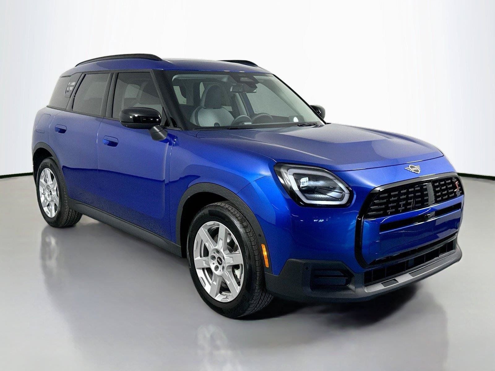 Used 2025 MINI Cooper Countryman S AWD/4WD image 3