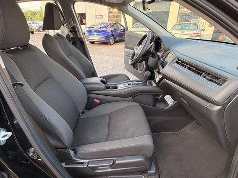 Used 2022 Honda HR-V EX image 26