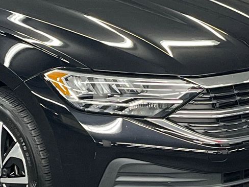 Certified 2023 Volkswagen Jetta S image 37