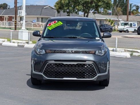 Used 2025 Kia Soul LX w/ LX Technology Package FWD image 2