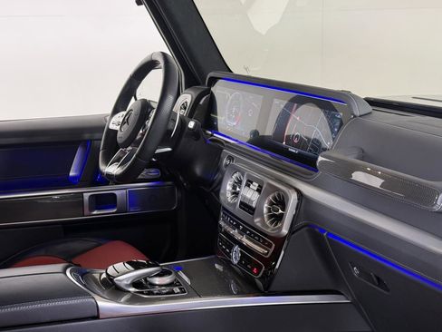Used 2024 Mercedes-Benz G 63 AMG 4MATIC image 35