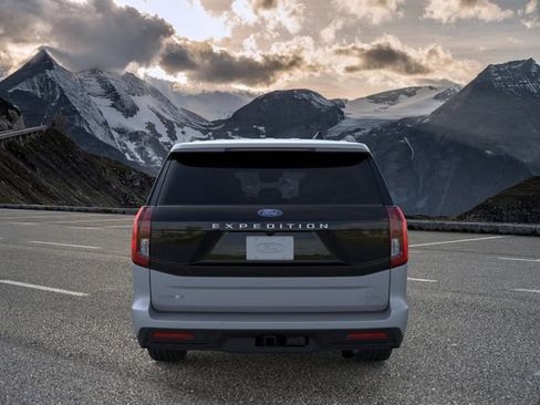 New 2026 Ford Expedition Max Active AWD/4WD image 5