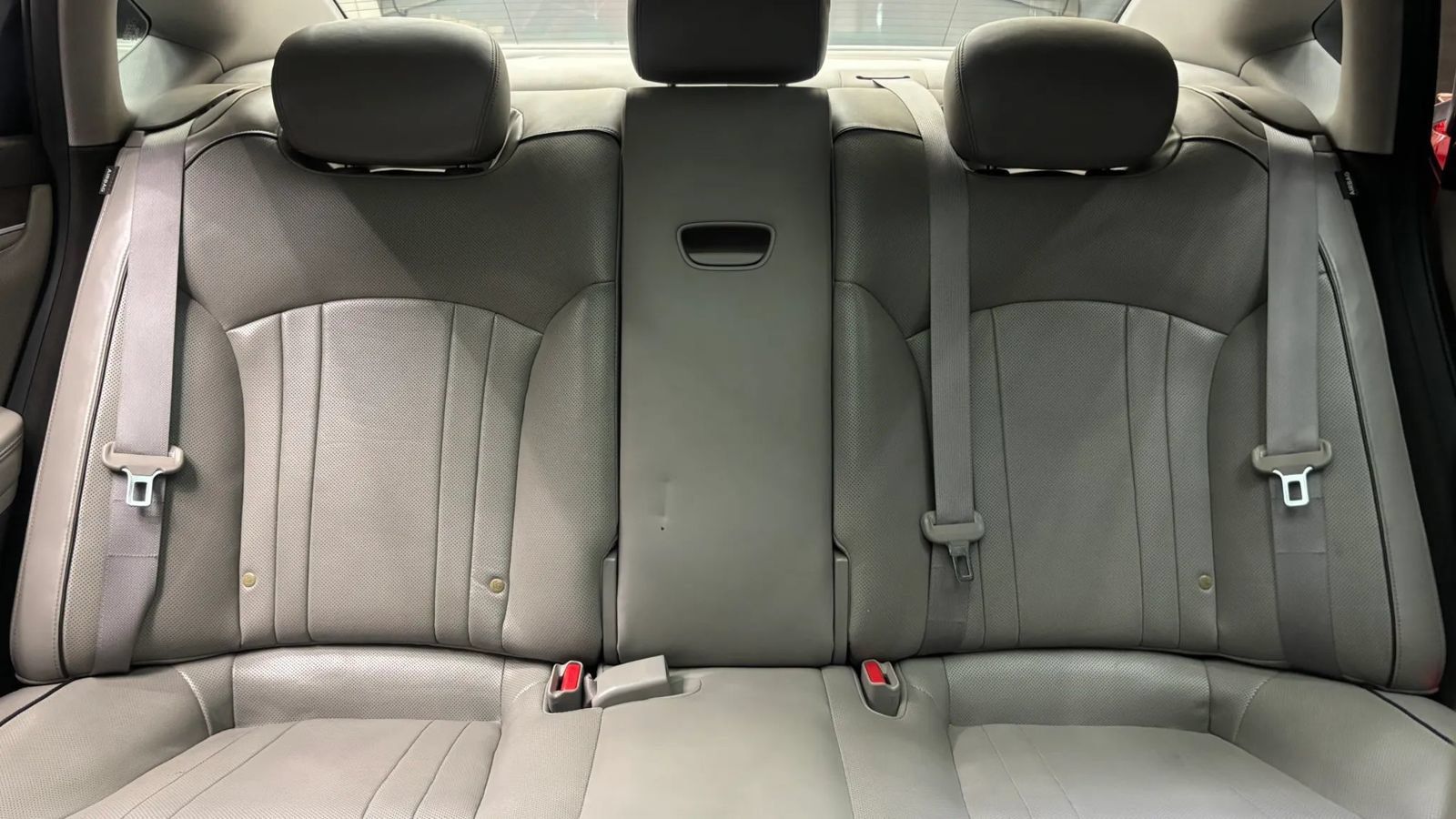 Used 2015 Hyundai Genesis 3.8 w/ Option Group 04 RWD image 10