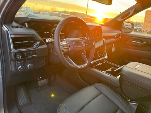 New 2026 GMC Yukon XL Denali w/ Sun & Power Step Package image 20