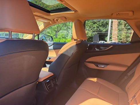 Used 2023 Lexus NX 350 AWD image 11