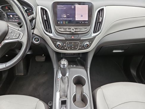 Used 2019 Chevrolet Equinox Premier FWD image 11
