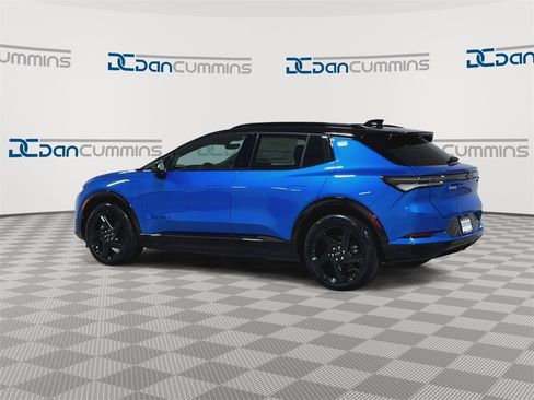 New 2026 Chevrolet Equinox EV RS image 7