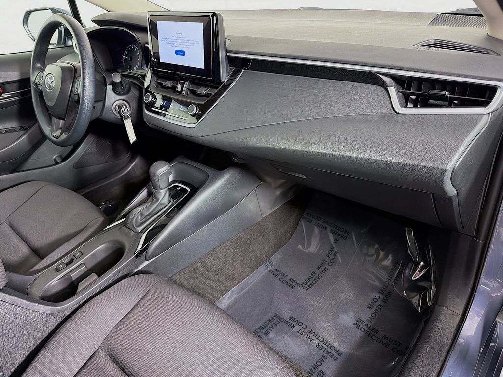 Used 2024 Toyota Corolla LE FWD image 26