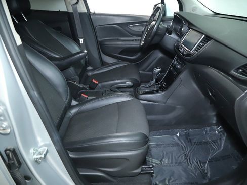 Used 2019 Buick Encore Preferred image 33