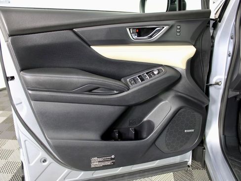 Used 2020 Subaru Ascent Limited w/ Technology Package image 13