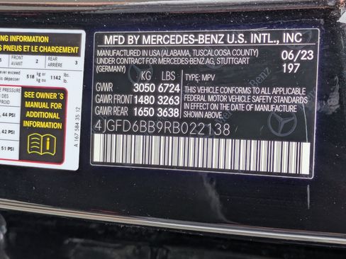 Used 2024 Mercedes-Benz GLE 53 AMG 4MATIC Coupe image 34