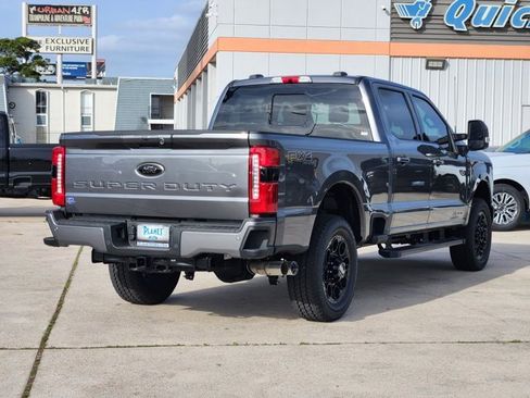 New 2026 Ford F250 Lariat w/ Black Appearance Package image 3