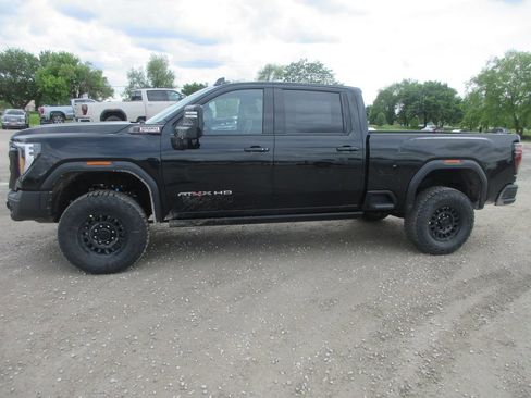 New 2026 GMC Sierra 2500 AT4X w/ AT4X AEV Edition AWD/4WD image 10