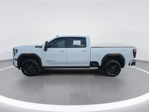 Used 2024 GMC Sierra 2500 AT4 w/ AT4 Preferred Package image 6