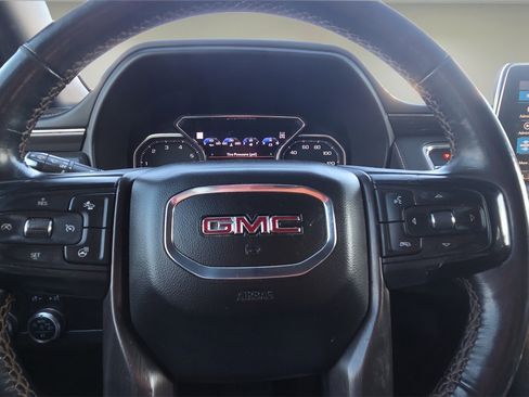 Used 2021 GMC Yukon XL AT4 w/ AT4 Premium Package image 12