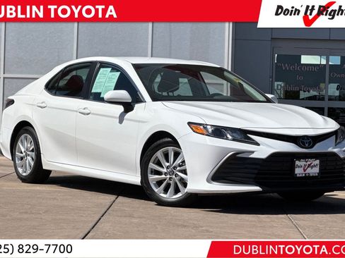Certified 2024 Toyota Camry LE FWD image 1