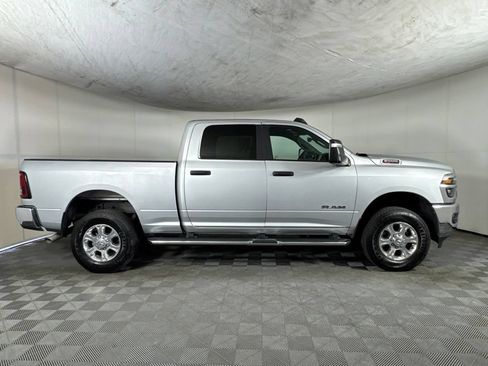 Certified 2026 RAM 2500 Big Horn AWD/4WD image 4