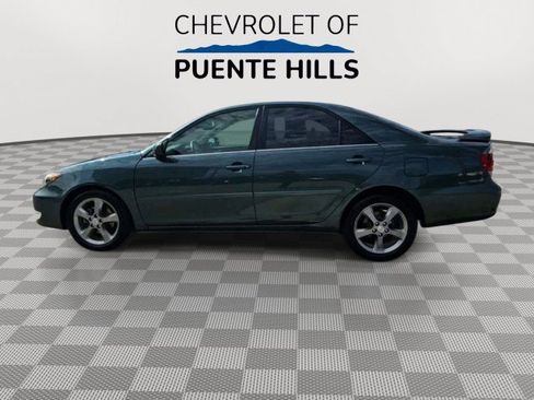 Used 2005 Toyota Camry SE FWD image 5