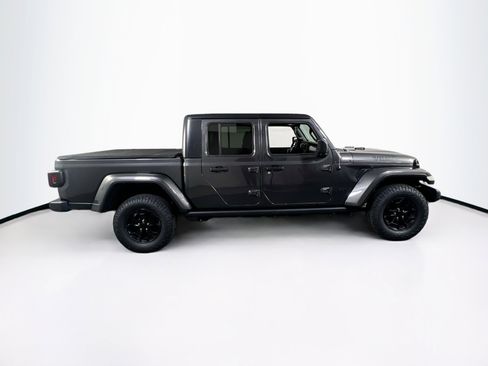 Used 2023 Jeep Gladiator Sport AWD/4WD image 4