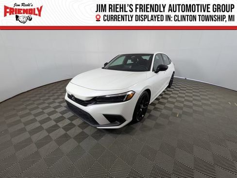 Used 2022 Honda Civic Sport image 1