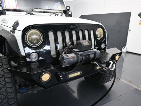 Used 2014 Jeep Wrangler Unlimited Sport w/ Power Convenience Group AWD/4WD image 45