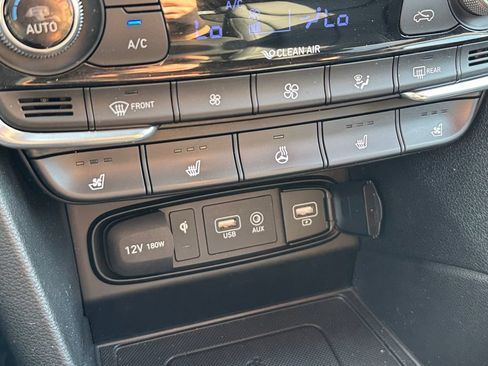 Used 2020 Hyundai Santa Fe Limited w/ Cargo Package AWD/4WD image 24
