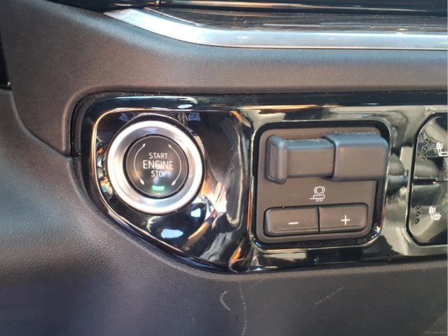Used 2024 Chevrolet Silverado 1500 RST w/ RST All Star Premium Package AWD/4WD image 11