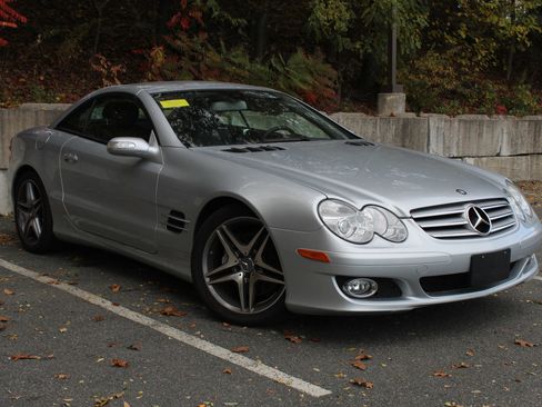 Used 2007 Mercedes-Benz SL 550 SL 550 Roadster 2D image 4