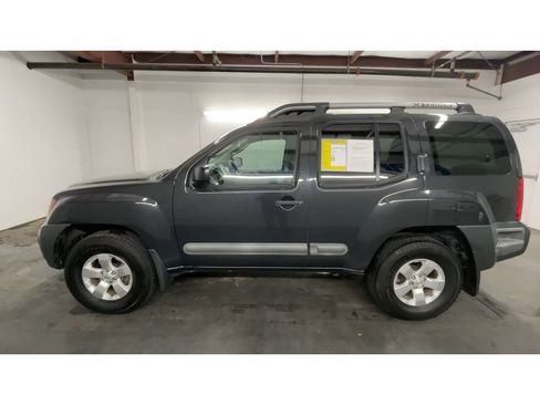 Used 2012 Nissan Xterra S image 5