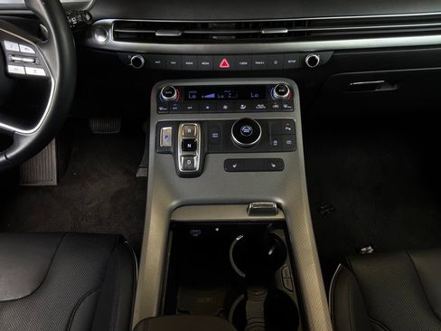 Used 2025 Hyundai Palisade SEL FWD image 16