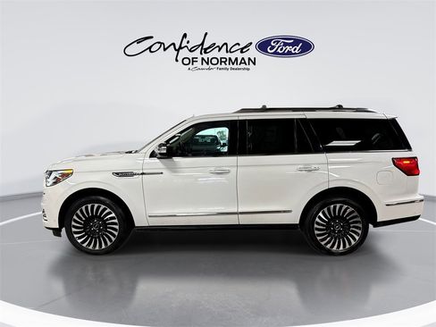 Used 2020 Lincoln Navigator Black Label w/ Cargo Convenience Package image 5