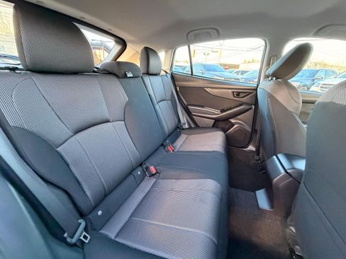 Used 2019 Subaru Impreza 2.0i image 27