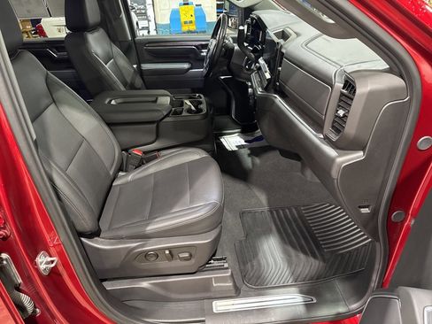 Used 2024 Chevrolet Silverado 2500 LTZ image 41