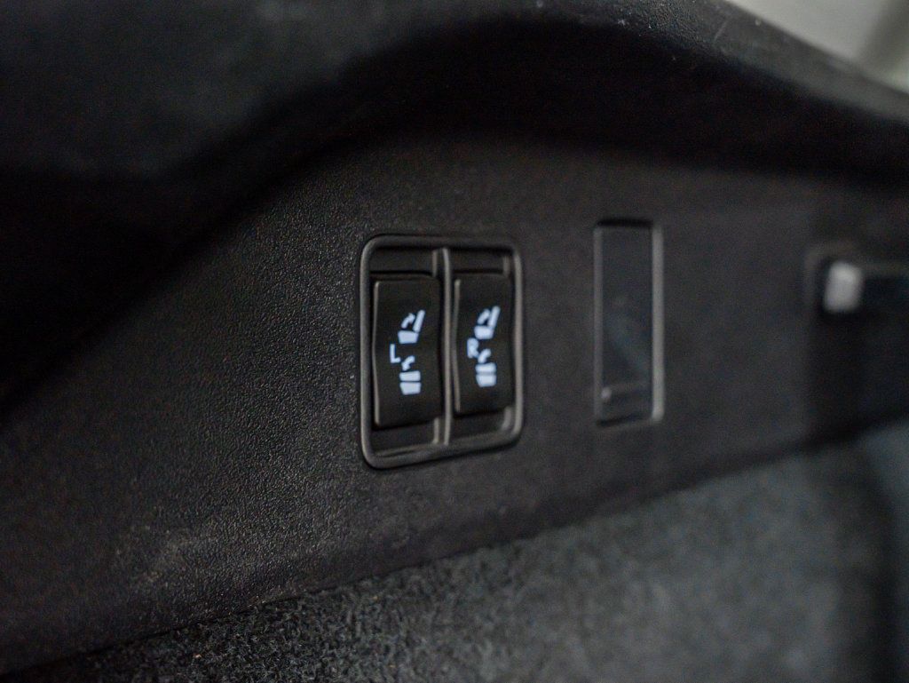 Used 2019 Lexus RX 350L AWD image 23