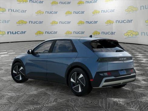 New 2026 Hyundai Ioniq 5 SE image 5