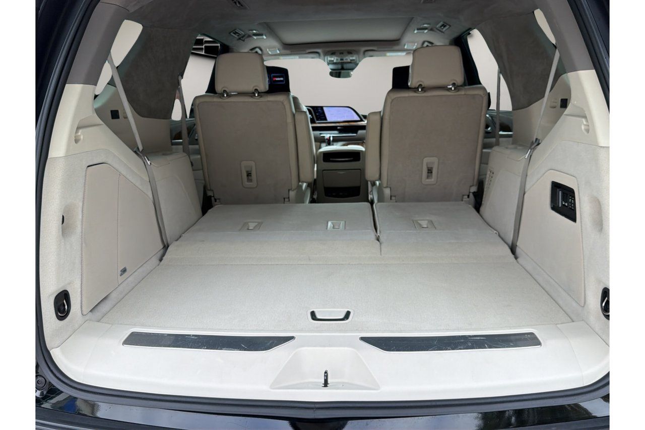 Used 2024 Cadillac Escalade Sport Platinum AWD/4WD image 20