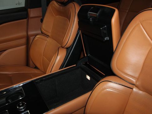 Used 2022 Lincoln Aviator Black Label w/ Dynamic Handling Package image 25