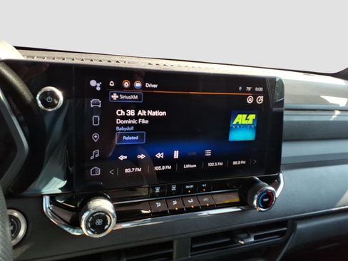 Certified 2023 Chevrolet Colorado Trail Boss w/ Advanced Trailering Package AWD/4WD image 18