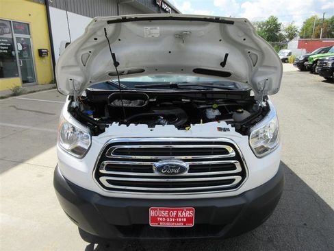 Used 2018 Ford Transit 250 130 Low Roof w/ Exterior Upgrade Package image 21